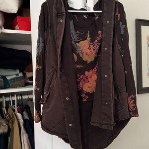 Free people floral shirt lined vest sweater in a dark washed brown